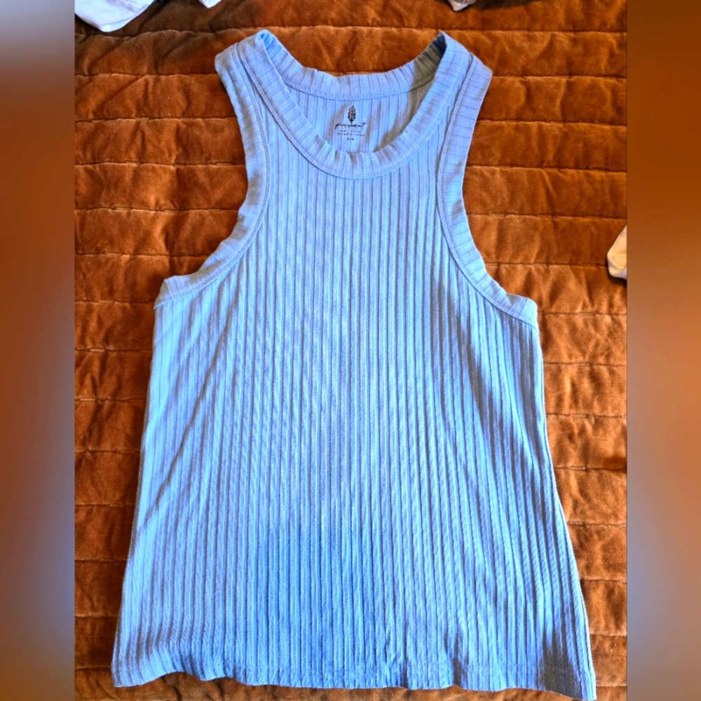 Free people movement tank - Picture 4 of 7